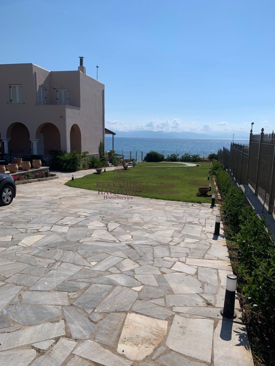  Residential Apartment || East Attica/Nea Makri - 300 Sq.m, 4 Bedrooms, 4.000.000€ 