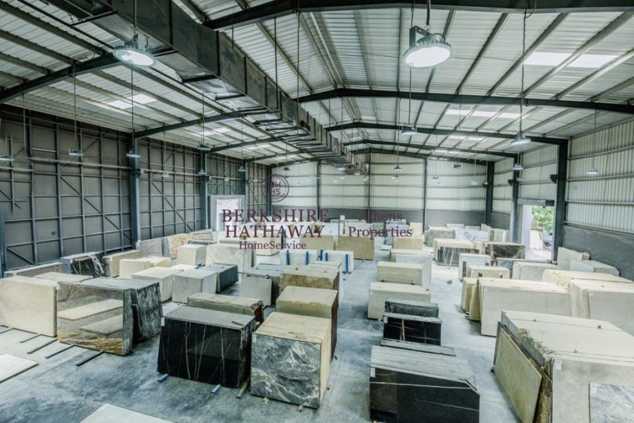 (For Rent) Commercial Logistics Storage space || East Attica/Glyka Nera - 900 Sq.m, 5.500€ 