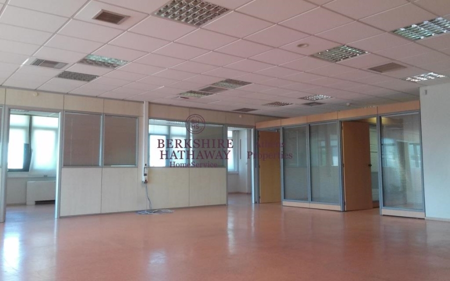 (For Sale) Commercial Industrial Area || Athens North/Kifissia - 2.600 Sq.m, 6.500.000€ 