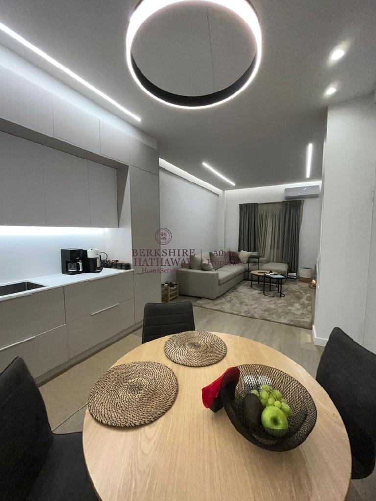 (For Sale) Residential Apartment || Athens Center/Athens - 53 Sq.m, 1 Bedrooms, 210.000€ 