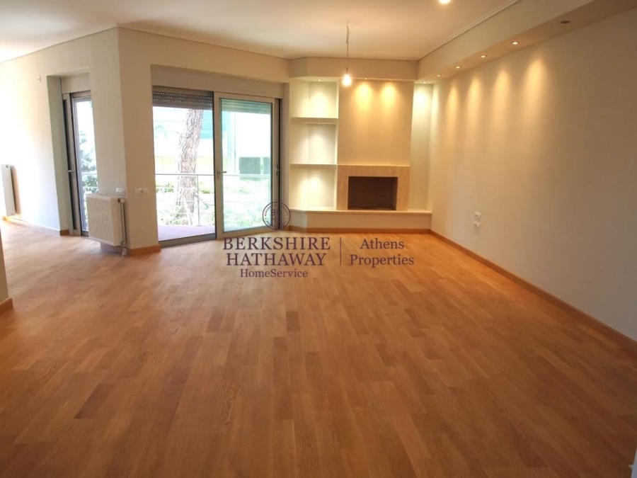 (For Sale) Residential Maisonette || Athens North/Kifissia - 240 Sq.m, 4 Bedrooms, 670.000€ 