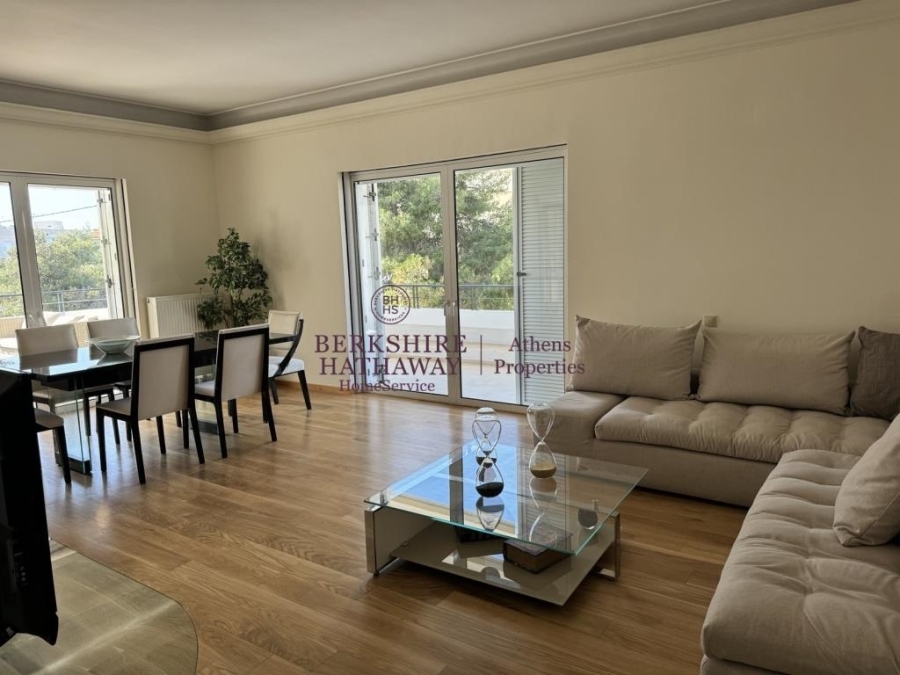 (Προς Πώληση) Κατοικία Πολυκατοικία/Κτίριο || Ανατολική Αττική/Βούλα - 750 τ.μ, 11 Υ/Δ, 7.000.000€ 