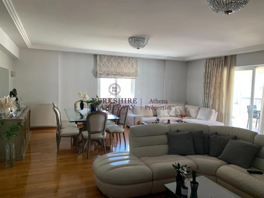 (For Sale) Residential Floor Apartment || Athens South/Palaio Faliro - 170 Sq.m, 4 Bedrooms, 780.000€ 