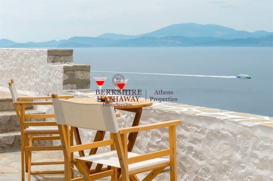 (Προς Πώληση) Κατοικία Μονοκατοικία || Πειραιάς/Ύδρα - 232 τ.μ, 3 Υ/Δ, 1.750.000€ 