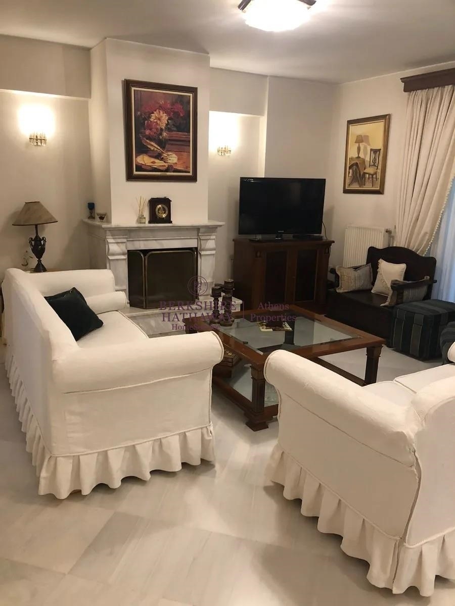 (For Sale) Residential Floor Apartment || Athens South/Palaio Faliro - 150 Sq.m, 4 Bedrooms, 600.000€ 