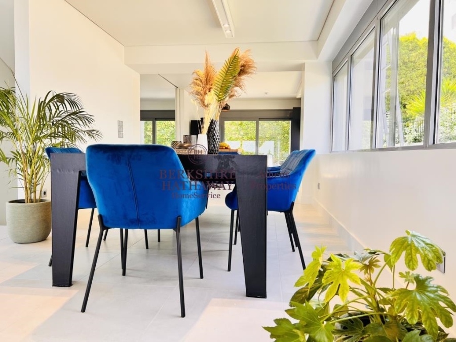 (For Sale) Residential Maisonette || East Attica/Rafina - 240 Sq.m, 4 Bedrooms, 440.000€ 