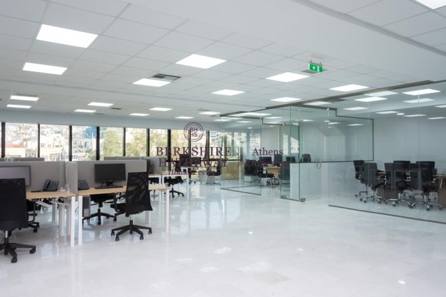 (For Rent) Commercial Office || Athens South/Glyfada - 700 Sq.m, 21.000€ 