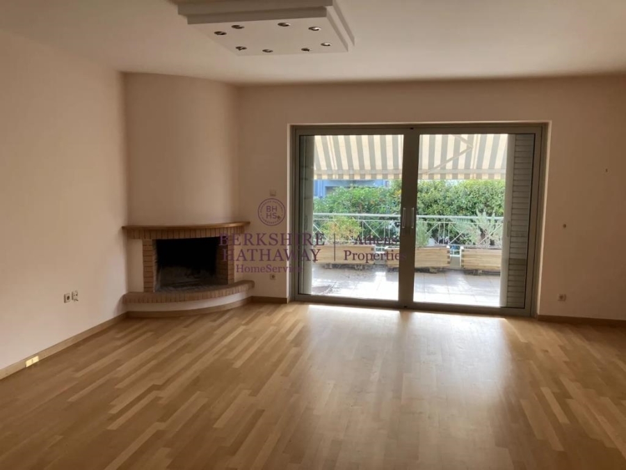 (Προς Ενοικίαση) Κατοικία Μονοκατοικία || Αθήνα Βόρεια/Χαλάνδρι - 194 τ.μ, 3 Υ/Δ, 2.400€ 