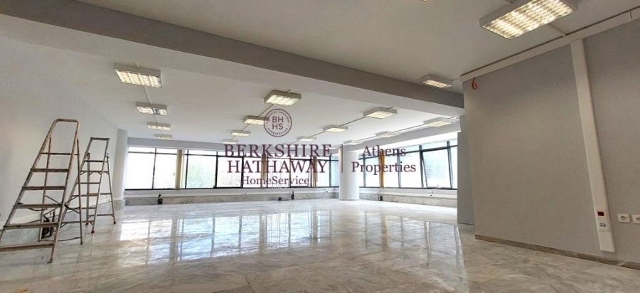 (Προς Ενοικίαση) Επαγγελματικός Χώρος Γραφείο || Αθήνα Βόρεια/Μαρούσι - 250 τ.μ, 5.200€ 