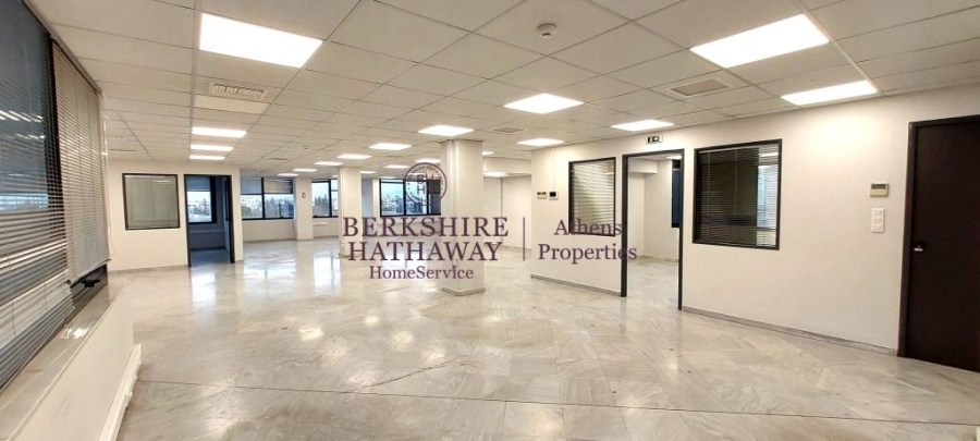 (Προς Ενοικίαση) Επαγγελματικός Χώρος Γραφείο || Αθήνα Βόρεια/Αγία Παρασκευή - 1.280 τ.μ, 32.000€ 