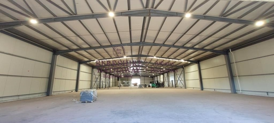 (Προς Ενοικίαση) Επαγγελματικός Χώρος Αποθήκη || Ανατολική Αττική/Αχαρνές (Μενίδι) - 2.800 τ.μ, 16.500€ 