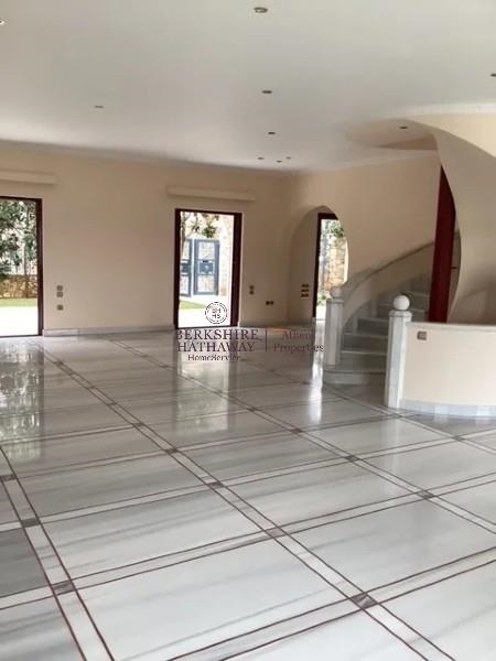 (For Rent) Residential Villa || Athens North/Nea Erithraia - 335 Sq.m, 4 Bedrooms, 4.300€ 