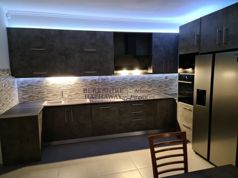 (For Sale) Residential Floor Apartment || Athens West/Agia Varvara - 115 Sq.m, 220.000€ 